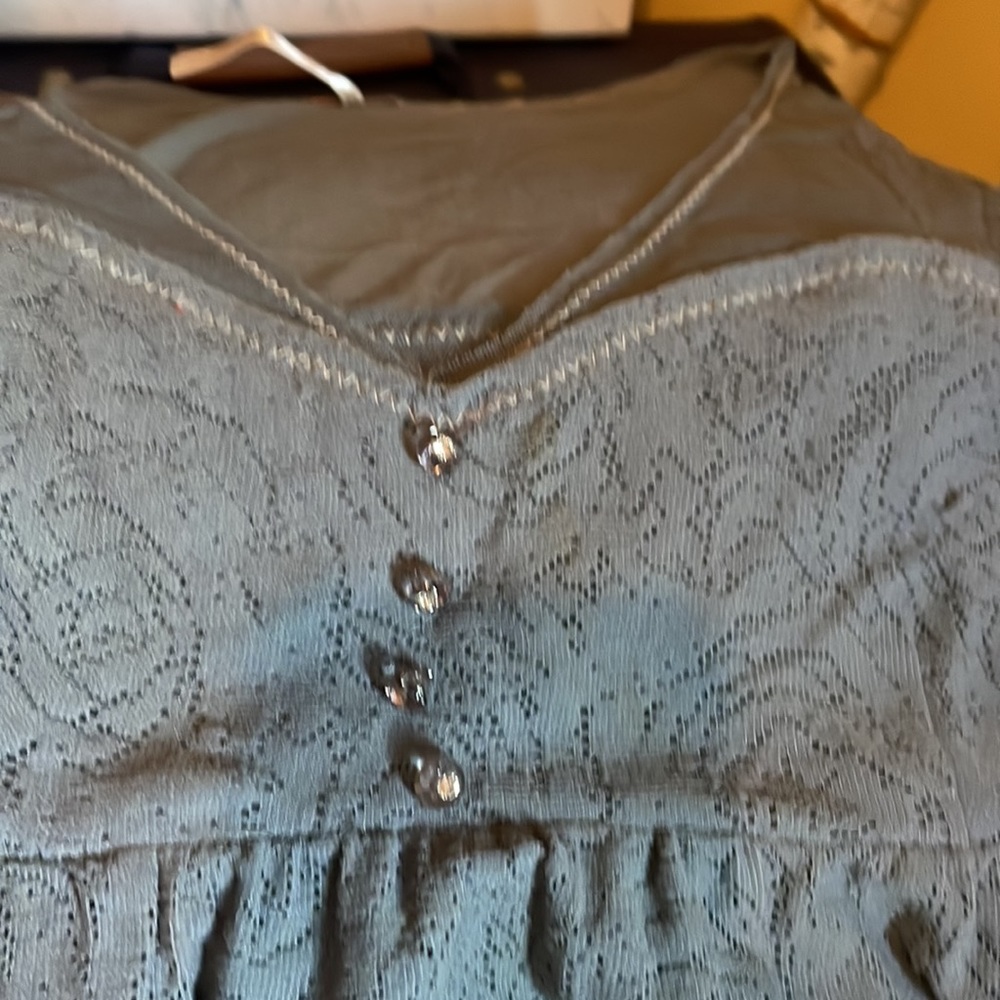 Tunic - Picture 5 of 5